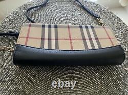 Burberry Check Henley Wallet-on-chain C-body/clutch