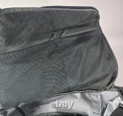 Timbuk2 Quest Medium Duffel Bag Black New Heavy Duty Gym School Weekender